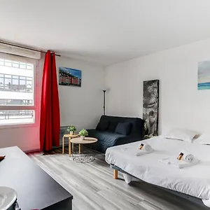 apt-for-4-in-lyon-by-guestready.hotels-rhonealpes.com/